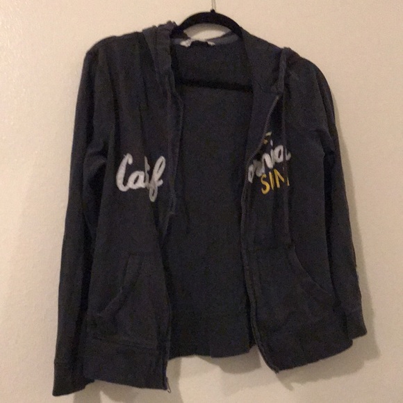 Medium women’s sweater - Picture 2 of 2